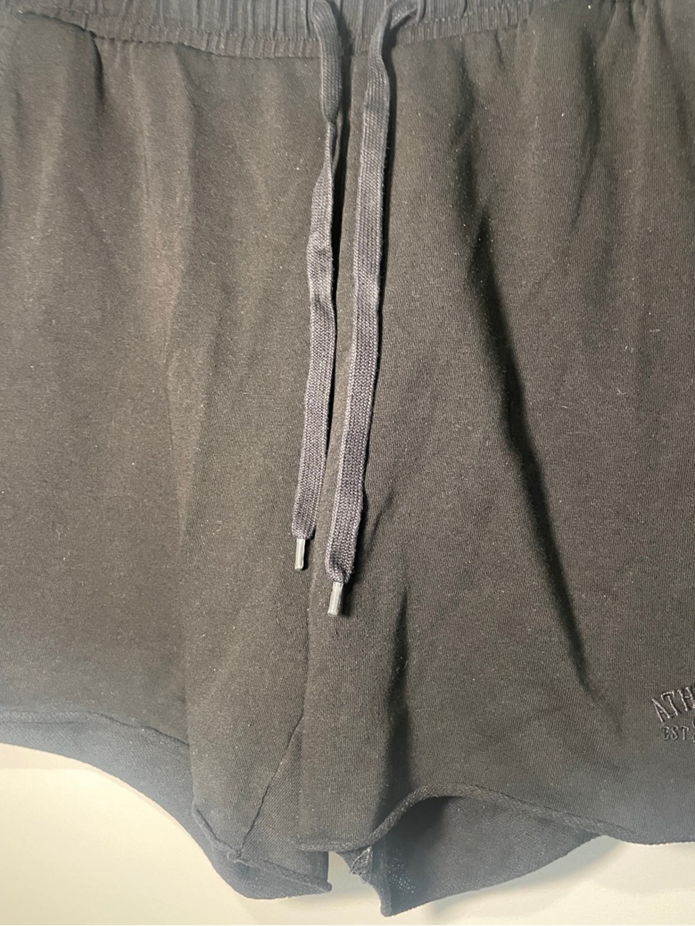 H&M Shorts Black Women's Drawstring Lounge Shorts with Pockets - Picture 3 of 7